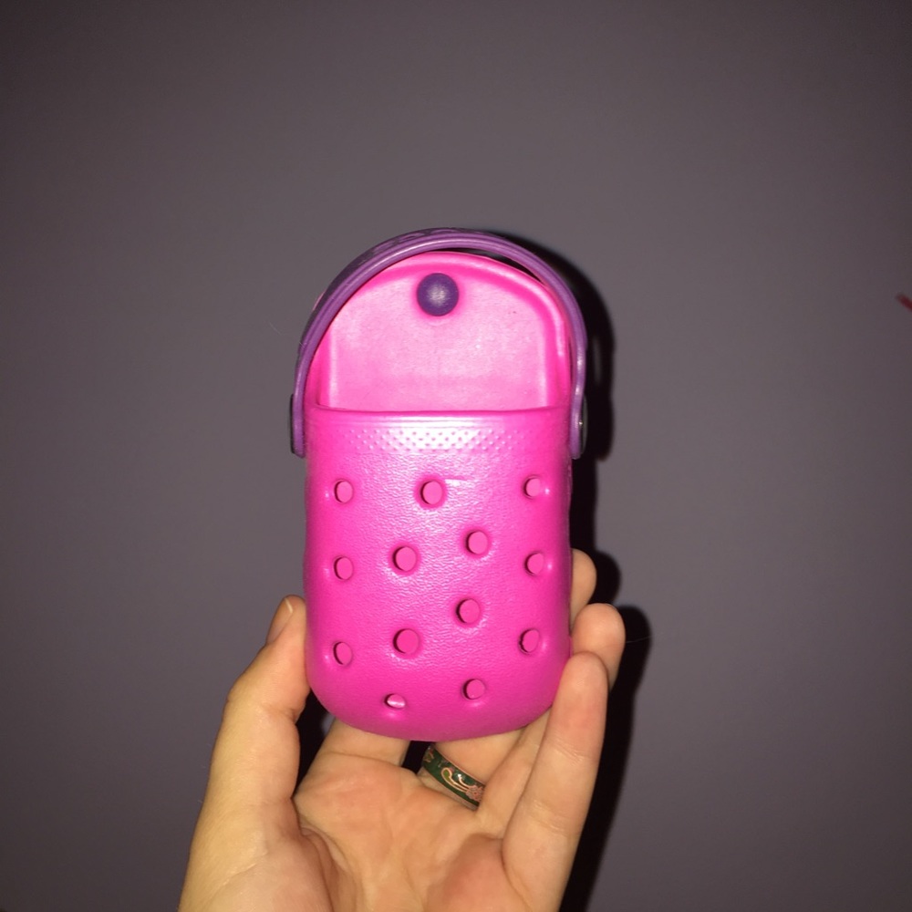 croc phone holster
