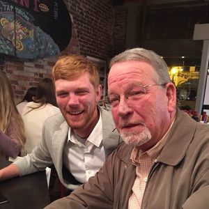 Meet your Posher, Phillip