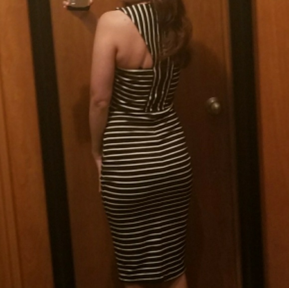 Windsor Cocktail Bodycon Midi Dress - Picture 3 of 5