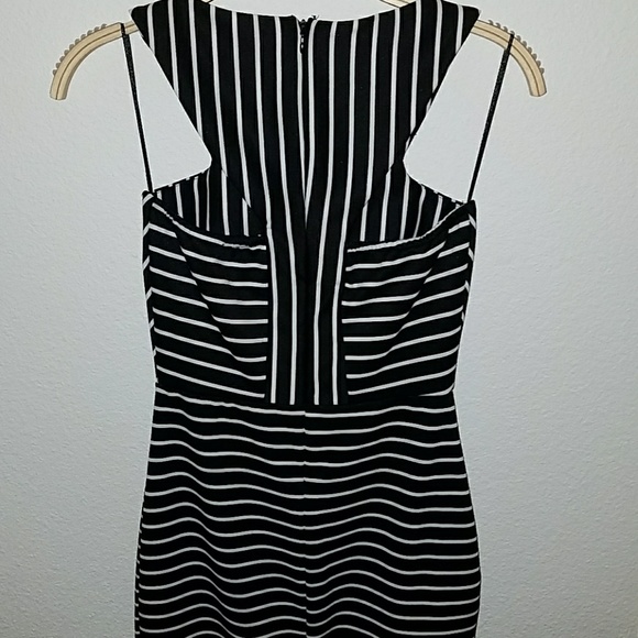 Windsor Cocktail Bodycon Midi Dress - Picture 5 of 5