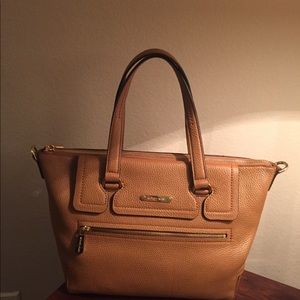 NWT Micheal Kors cross body