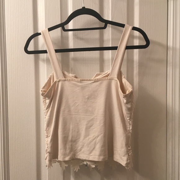 Vintage Scallops Overlay Tank Top - Picture 3 of 6