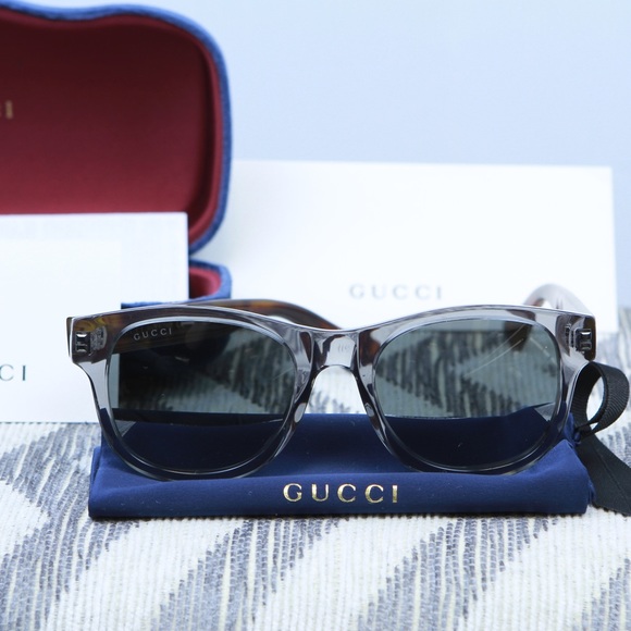 NWT Authentic Gucci Sunglasses 52MM Wayfarer - Picture 6 of 6