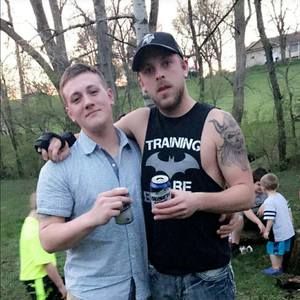 Meet your Posher, Levi