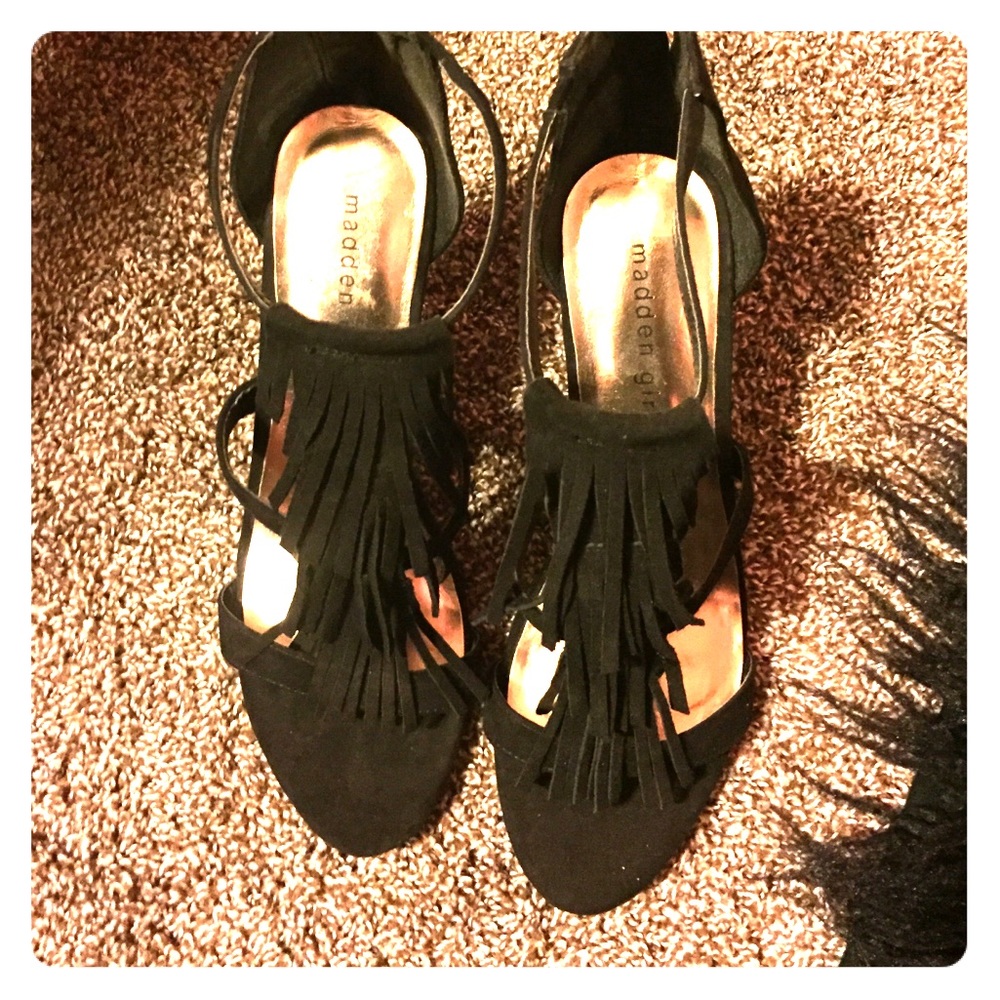 Black fringe heels
