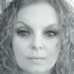 Meet your Posher, Juanita