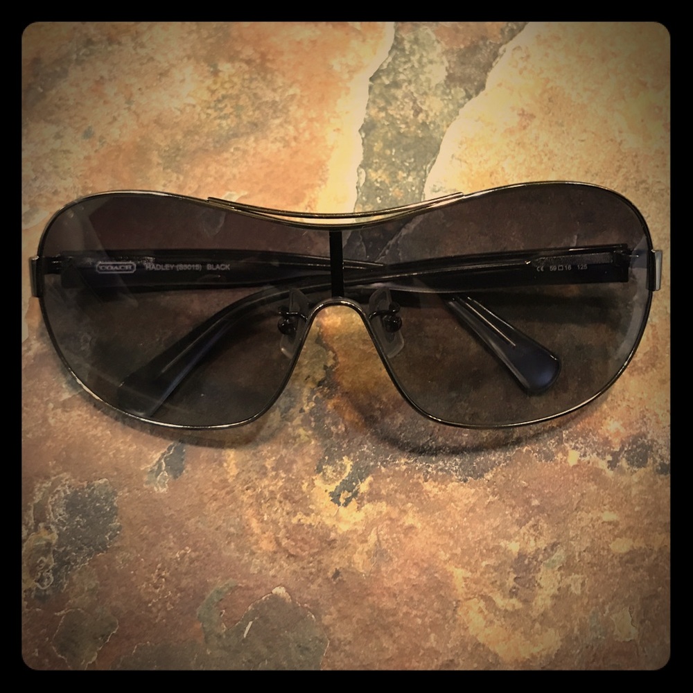 Coach Sunglasses! A must have! - Picture 1 of 6