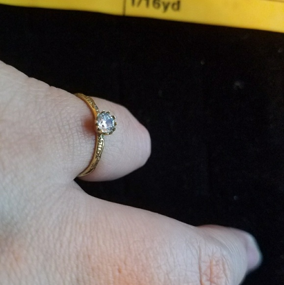 Vermeil Cubic Zirconia Ring - Picture 4 of 7