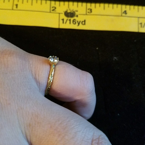 Vermeil Cubic Zirconia Ring - Picture 5 of 7