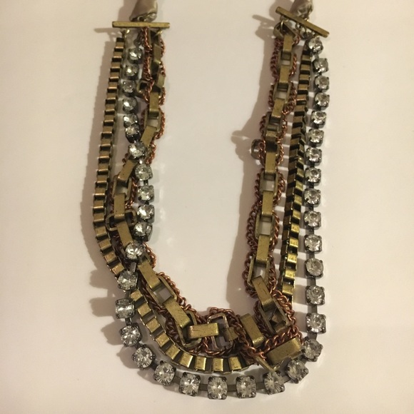 Mixed media necklace with ribbon and chains - Picture 2 of 2