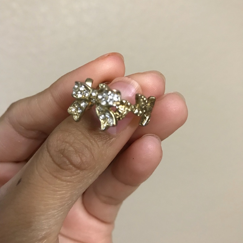 Cute Bow Ring - Picture 6 of 8
