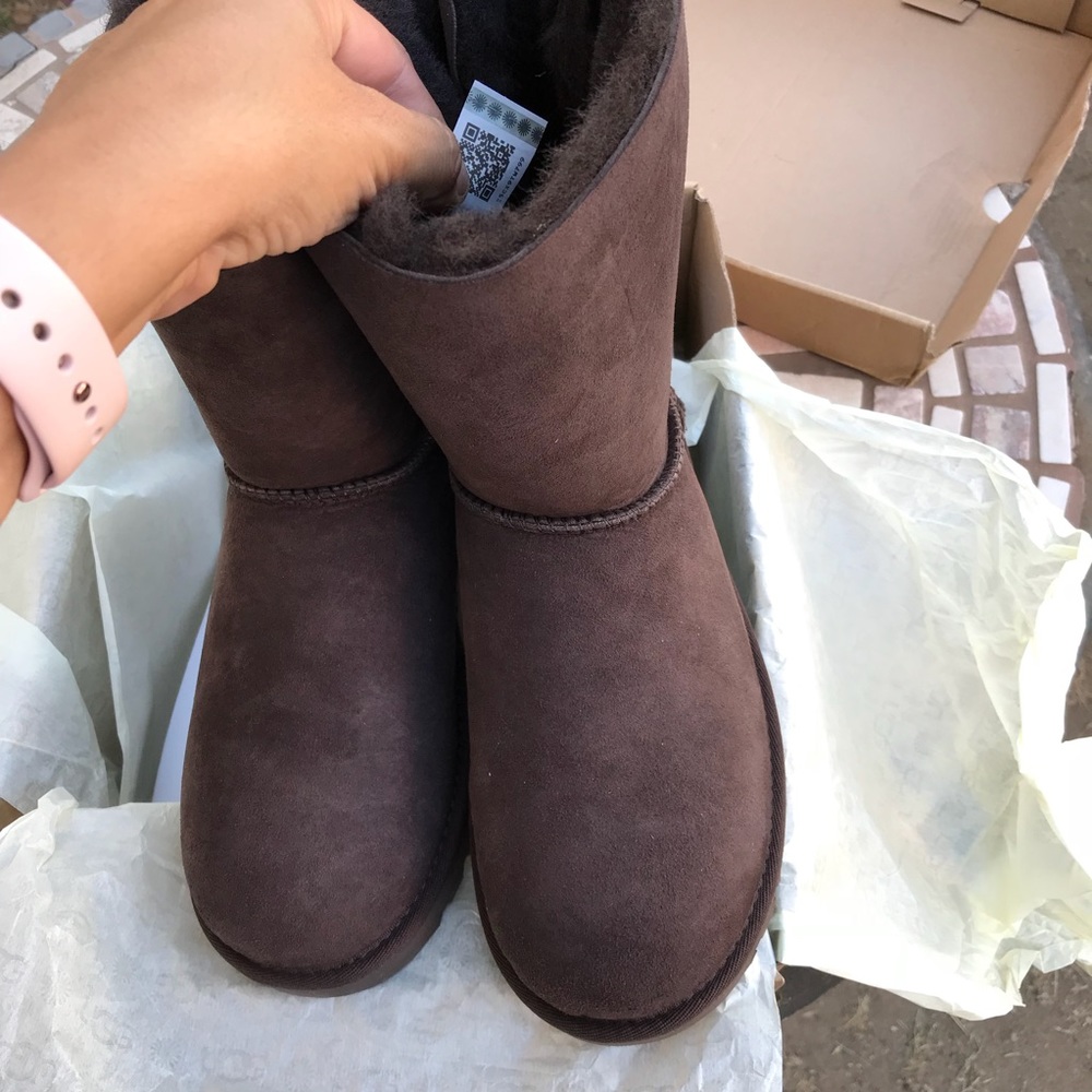 UGG authentic Bailey bow II water resistant sz 10 - Picture 2 of 7