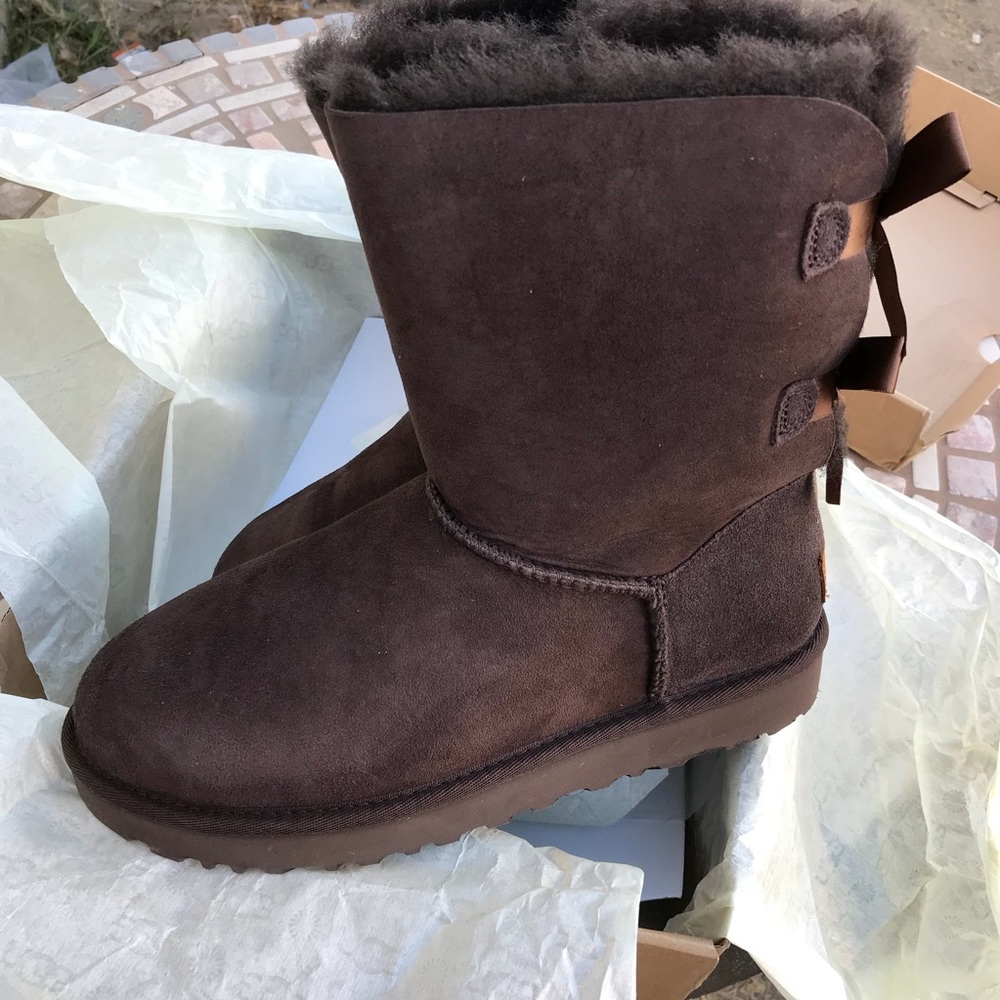UGG authentic Bailey bow II water resistant sz 10 - Picture 7 of 7