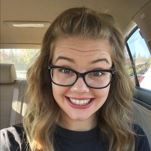 Meet your Posher, Heidi