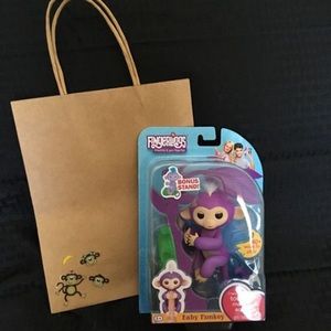 Monkey Fingerlings with gift bag