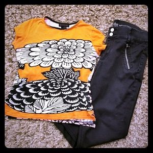 Custo Barcelona Orange/Black Graphic T-shirt