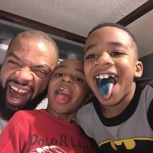 Meet your Posher, Clinton