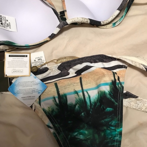 🌺 SALE🌺 Aqua de co co bikini medium - Picture 3 of 4