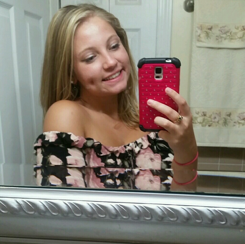 Meet your Posher, Katlynn