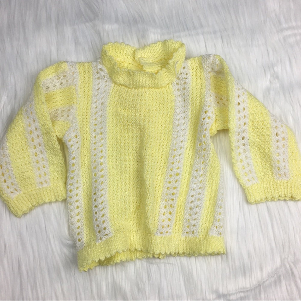 ✨Vintage Yellow & White Sweater