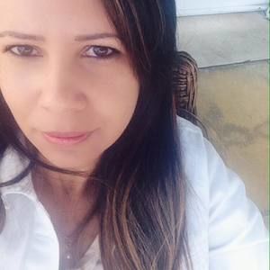 Meet your Posher, Michele