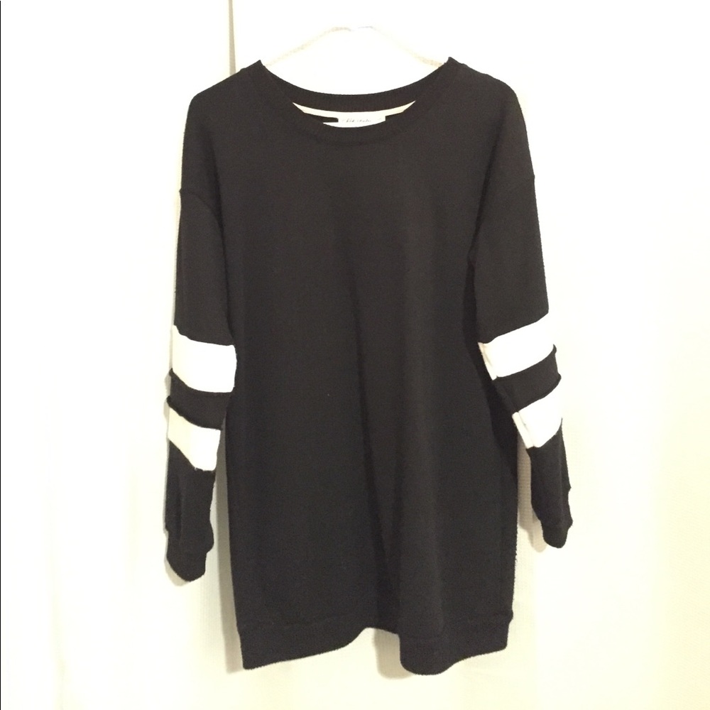 Chloe & Katie B/W Sweater Dress