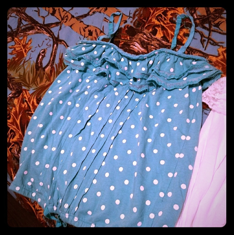 Two aero tops, 2 for 10$