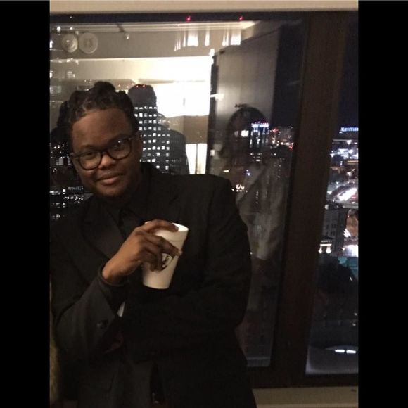 Meet your Posher, Jeff - Picture 1 of 1