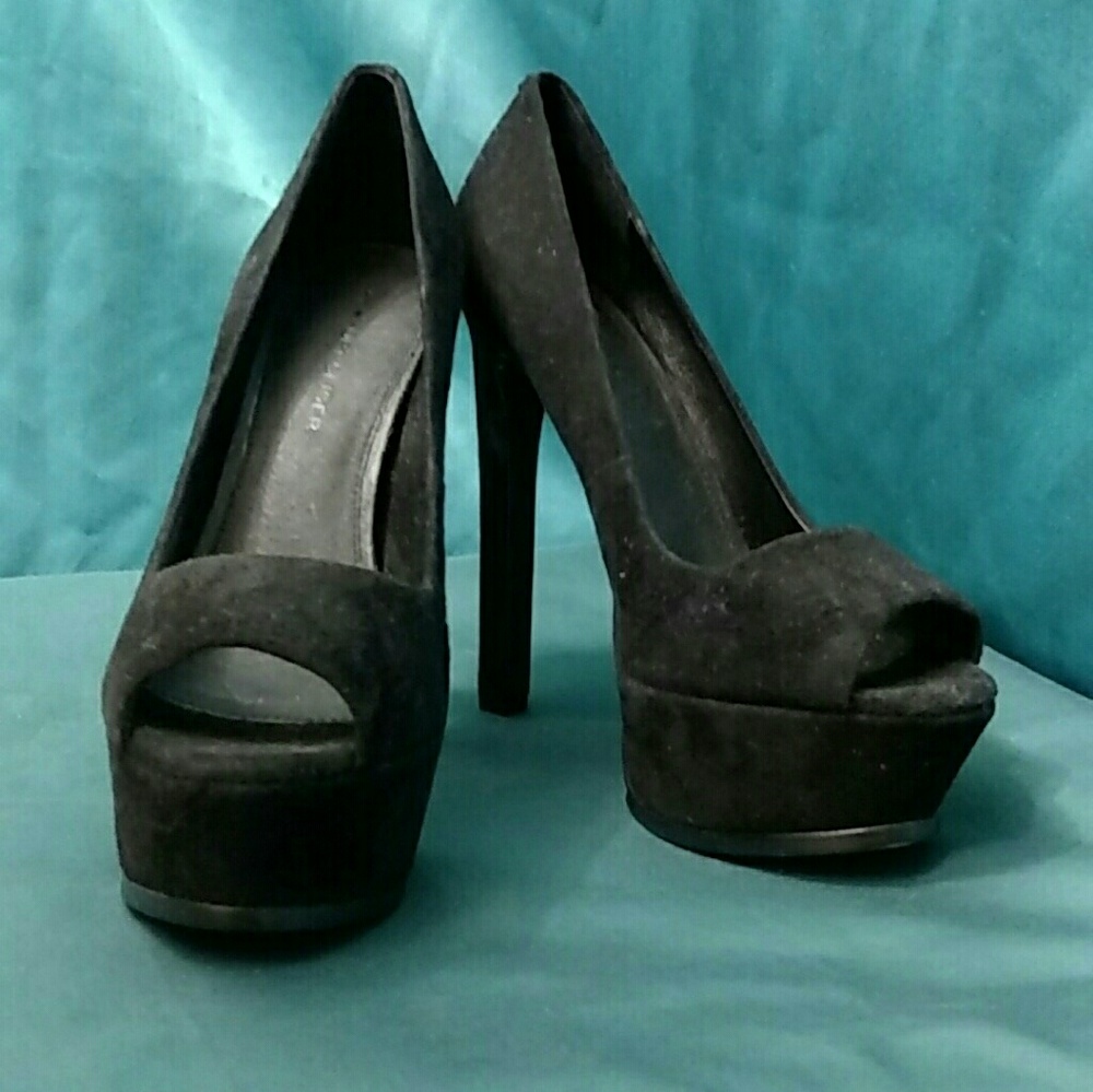 Suede Platform Pumps