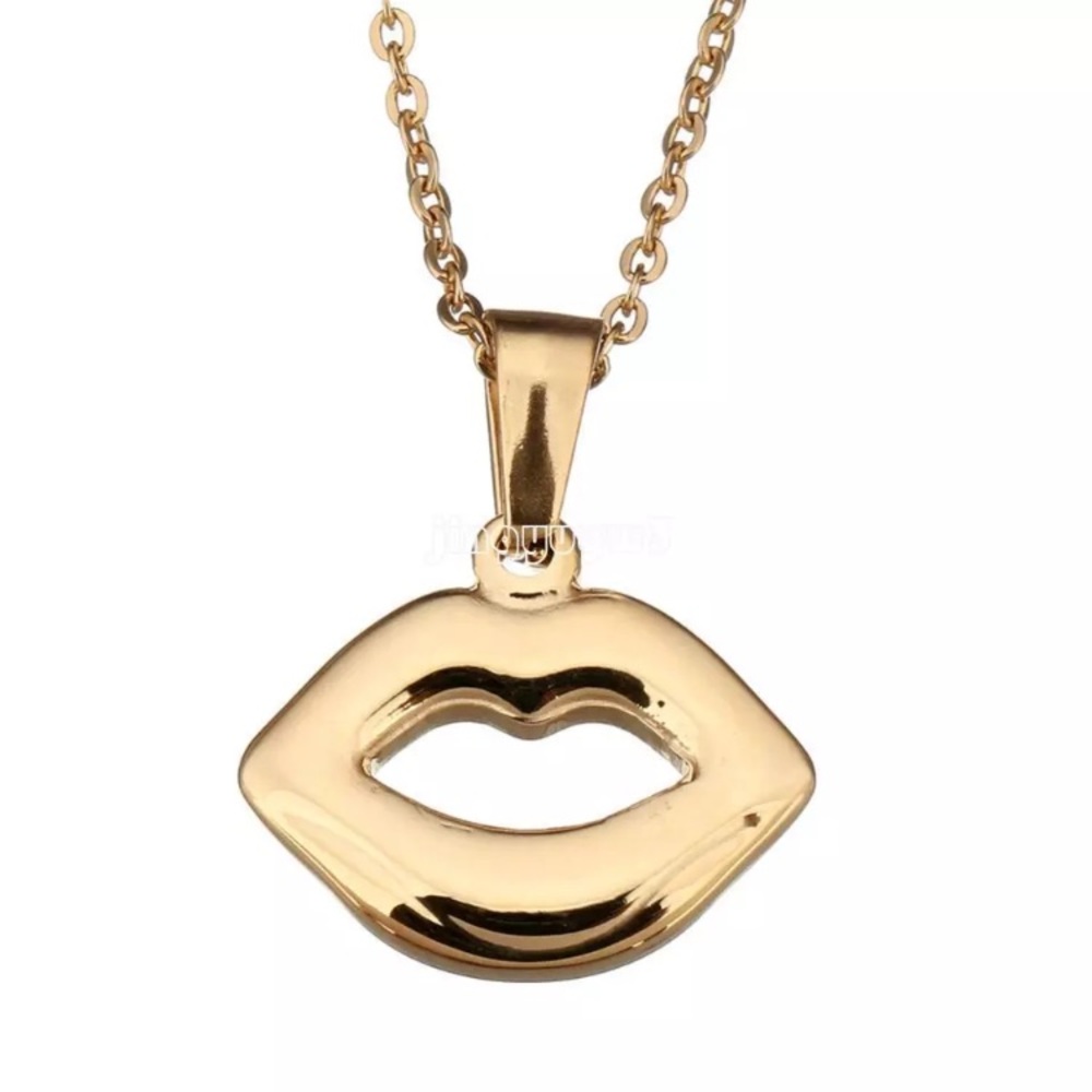NWT🌹✨ROSE GOLD • LIPS Necklace • 3 LEFT💋