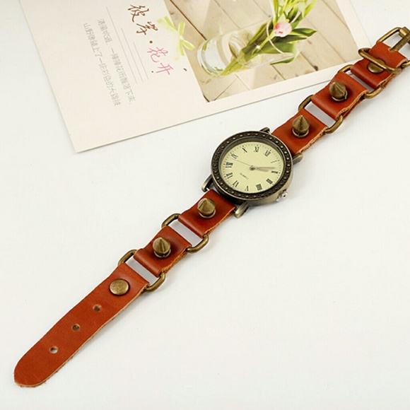 Steampunk Style Fashion Leather Watch - Picture 3 of 5