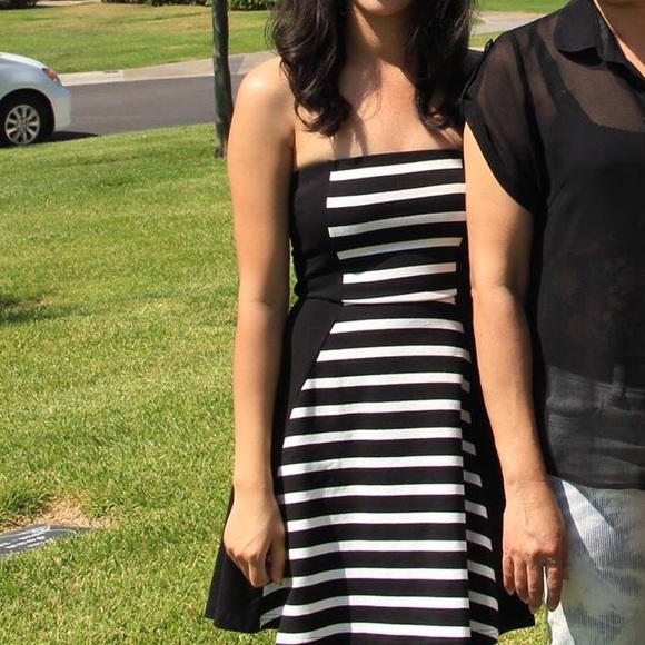 Express strapless dress - Picture 1 of 2