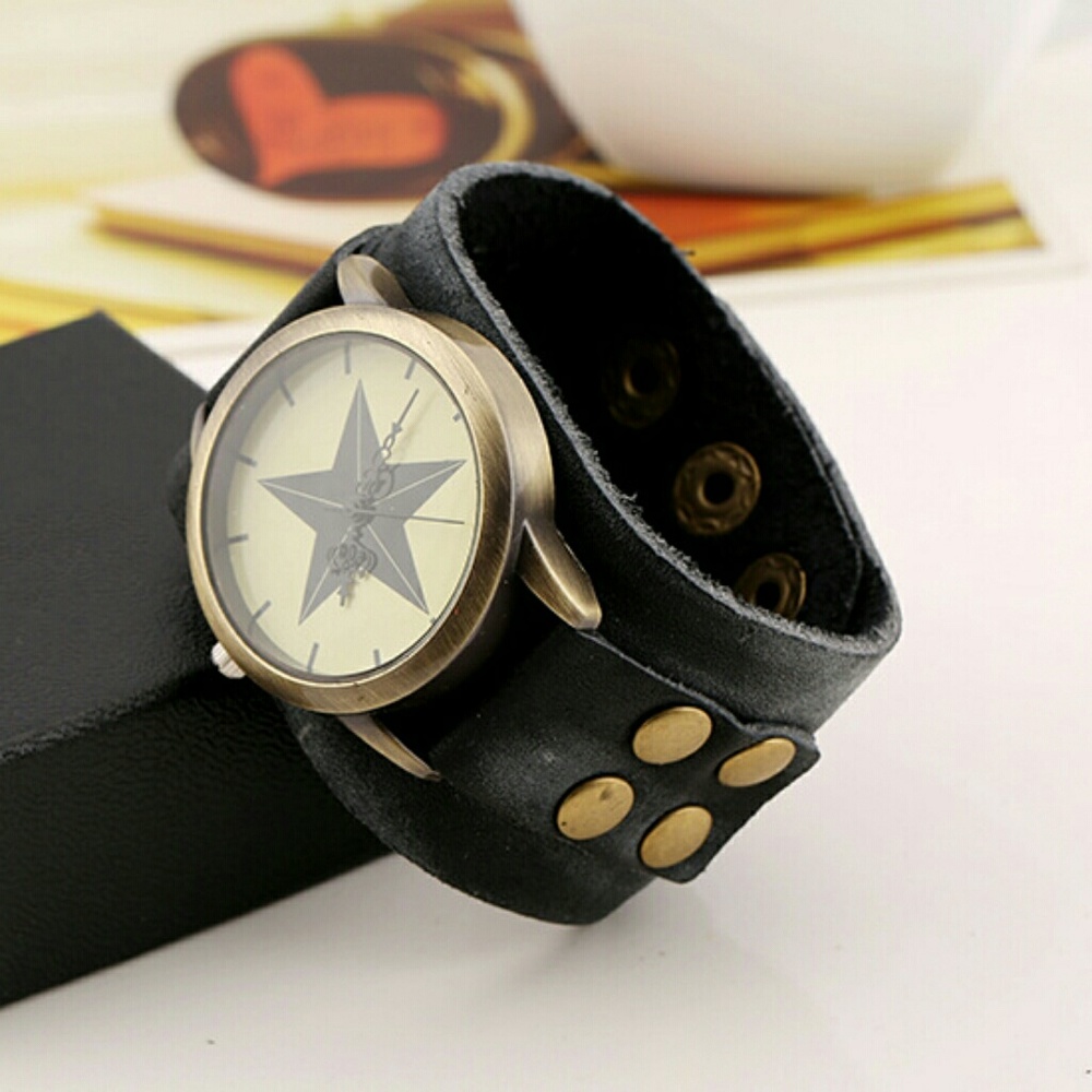 Punk Style Vintage Leather Watch - Picture 4 of 5