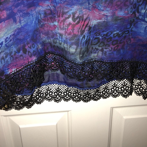 Colorful top - Picture 2 of 4