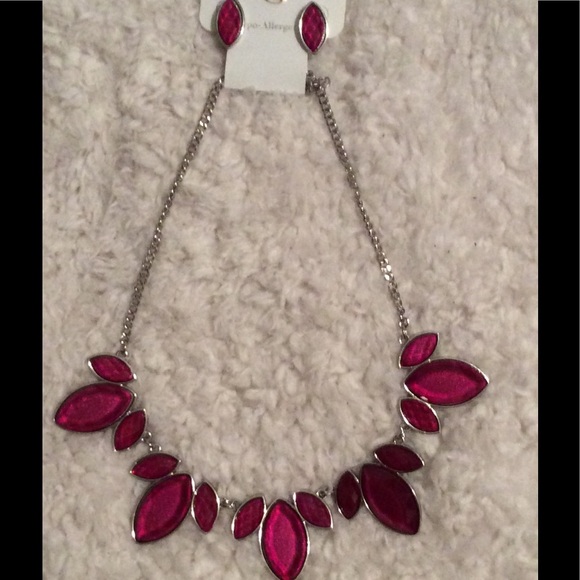 Charming Charlie Jewelry - NWT-Charming Charlie Necklace Set