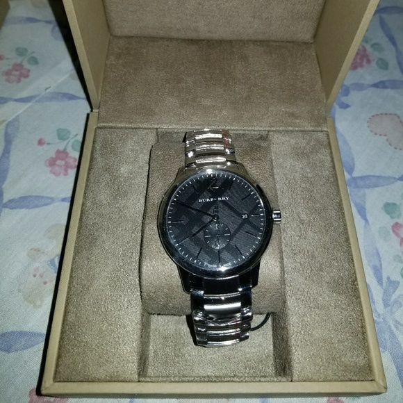 Burberry watch main image 4
