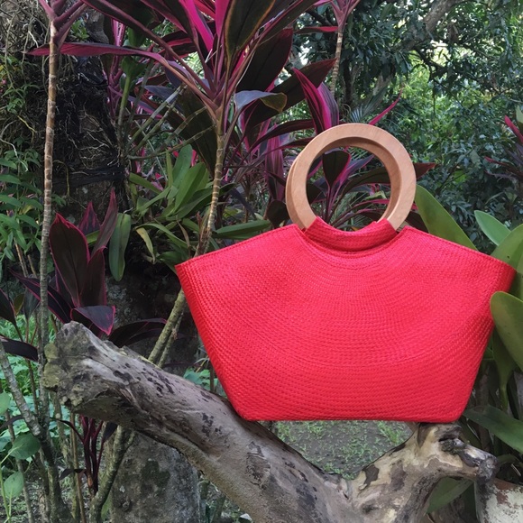 Tatak Bulakeño Handbags - Red Buntal Fiber Wooden Handle Tote Handbag