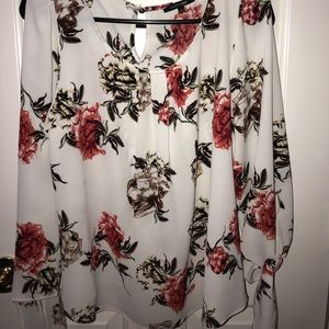 Dressy top. Tie sleeves