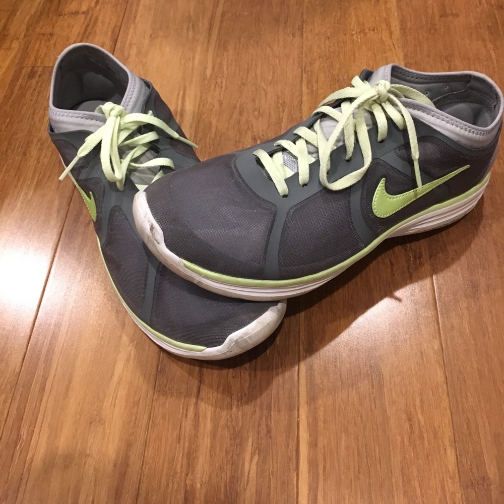 Nike Lunarlon Sneakers