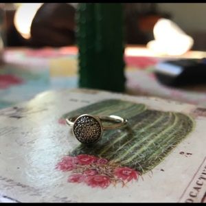 Pandora droplet ring