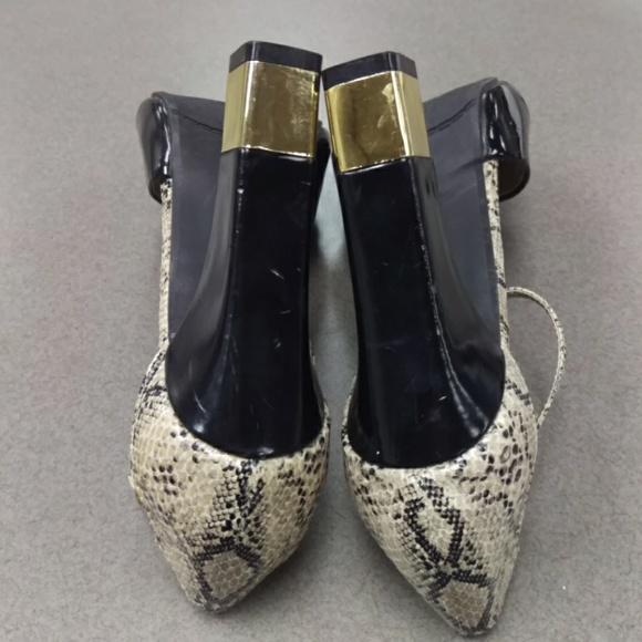 M 8M snakeskin black gold 4.5 inch heel ankle - Picture 4 of 5