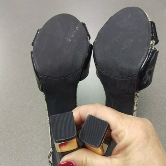 M 8M snakeskin black gold 4.5 inch heel ankle - Picture 5 of 5