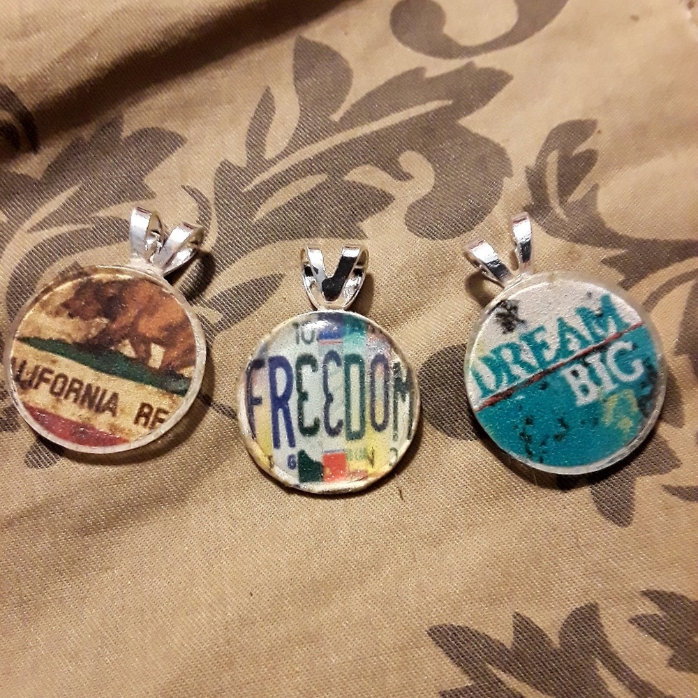 3FOR$15 HANDMADE NECKLACE CHARMS!!!