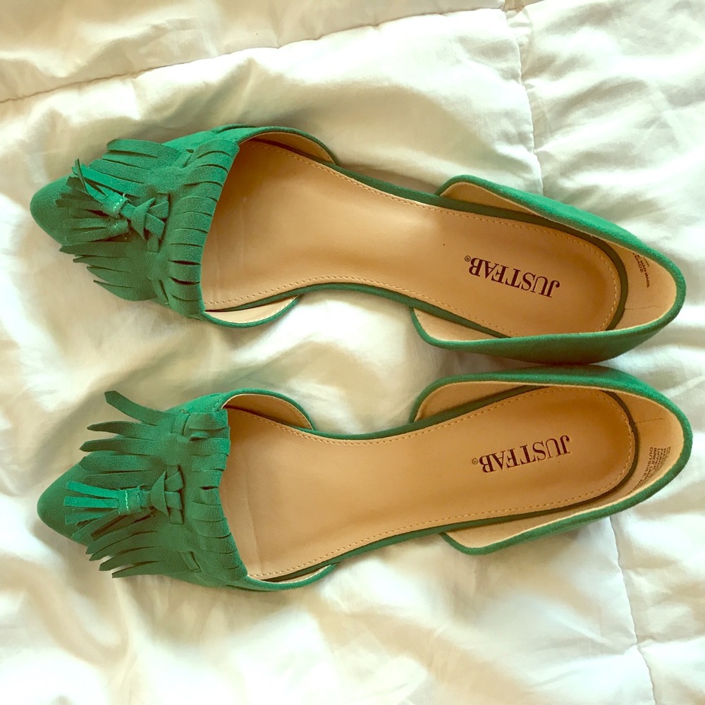 Brand new Just Fab flats
