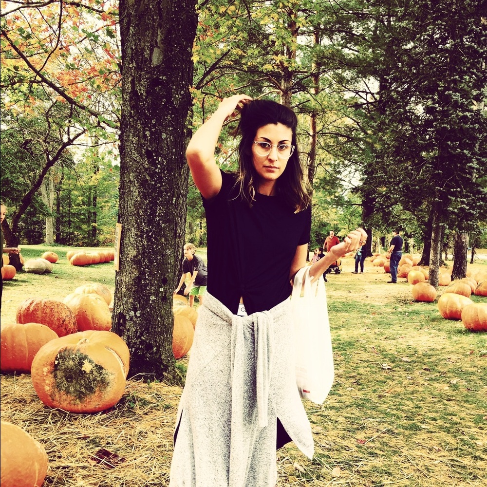 Meet your Posher, Justine