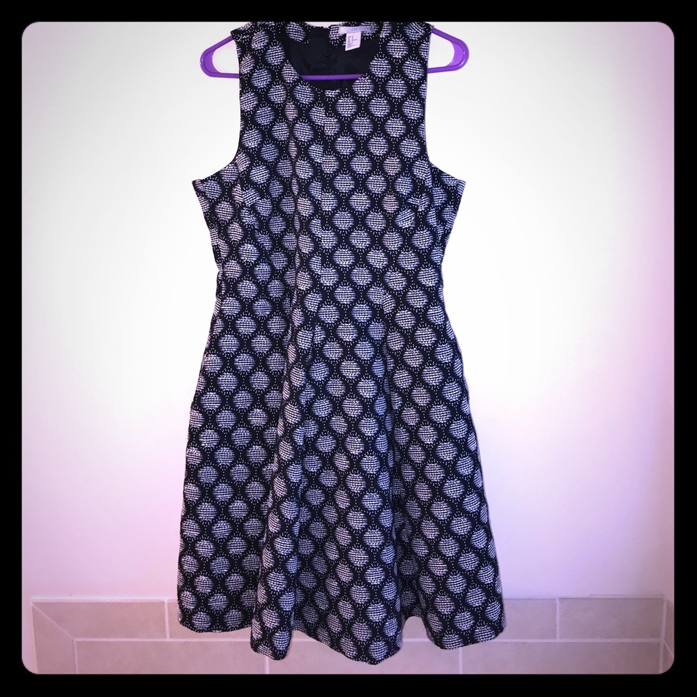 Black and Gray sleeveless midi dress