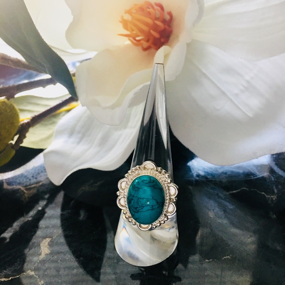 ⚜️Lovely Turquoise Ring Size 7.5⚜️