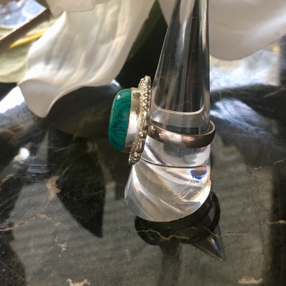 ⚜️Lovely Turquoise Ring Size 7.5⚜️ - Picture 2 of 5
