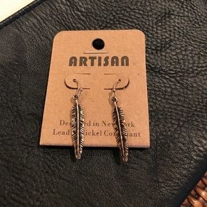 Gold feather earrings, new!