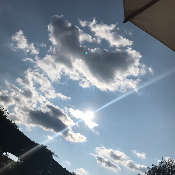 Meet your Posher! π€ 5-Stars!! - Picture 10 of 11